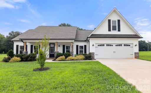 290 Dorothy Drive active home in Barnhardt Meadows, China Grove, NC