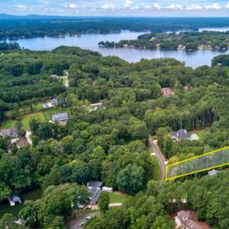 496 Kenway Loop