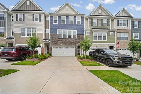 1131 Bandon Drive active home in Village Of Waxhaw, Waxhaw, NC
