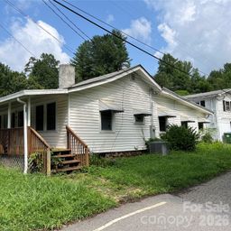 1721 Old Haywood Road