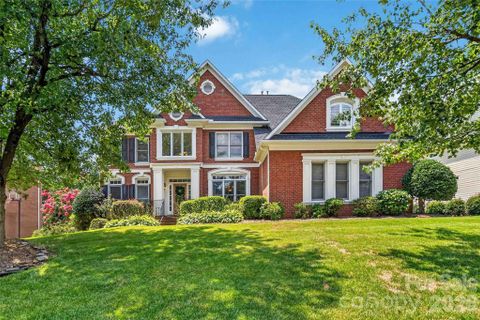 16511 Segars Lane pending home in The Hamptons, Huntersville, NC