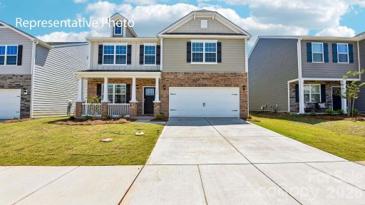 5108 Parker Forest Road pending home in Reedy Creek Preserve, Charlotte, NC