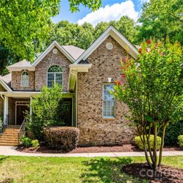 868 Savile Lane