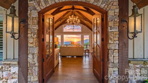 Homes in Blowing Rock, Blowing Rock