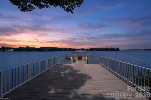 Homes in High Rock Lake, Lexington