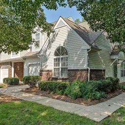 8810 Scotch Heather Way