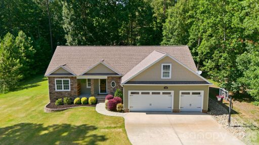 488 Mckendree Road active home in Blackberry Creek, Mooresville, NC