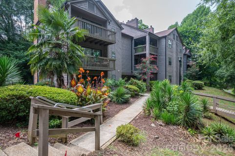 Homes in Lake Wylie Woods, Clover