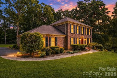 3906 Wandering Lane pending home in Catawba Springs, Hickory, NC
