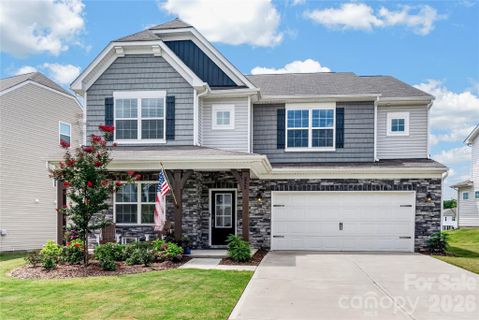 252 Kennerly Center Drive active home in Gambill Forest, Mooresville, NC