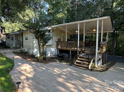 111 Hickory Circle active home in Badin Shores Resort, New London, NC