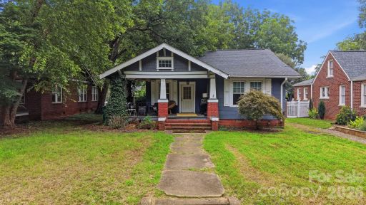 321 Grandin Road active home in Wesley Heights, Charlotte, NC
