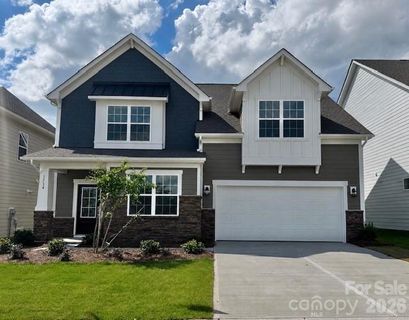 1534 Swallow Tail Drive active home in Redhawk, Belmont, NC
