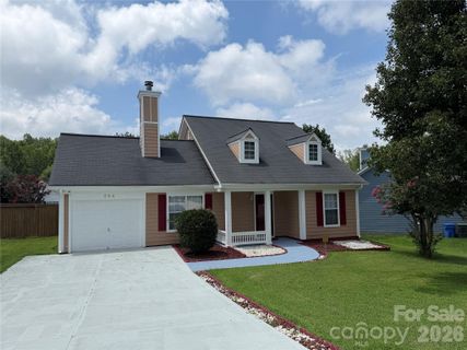 384 Cedarcroft Drive active home in Cedarcroft, Mooresville, NC