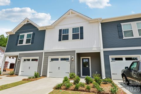 9037 Foggy Brook Loop active home in Galloway Ridge, Charlotte, NC