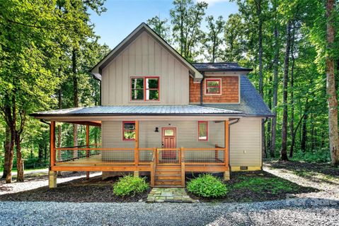 43 Clinchfield Gap Road active home in Linville Falls Mountain Club And Preserve, Marion, NC