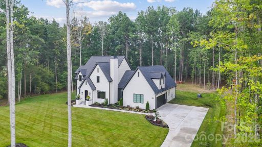 6528 Great Blue Path active home in Southern Pine Lake, Clover, SC