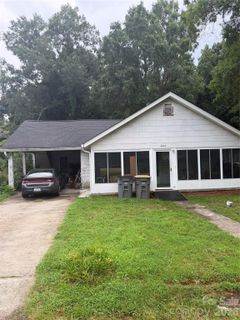1700 Clay Street