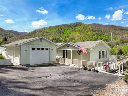 Homes in Fred Campbell, Maggie Valley