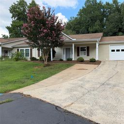 127 Holly Court