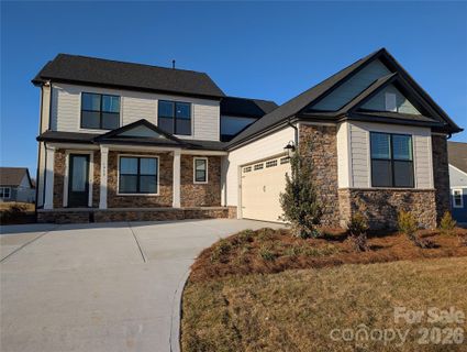 1939 Hendricks Street active home in Stoneridge Hills, Rock Hill, SC