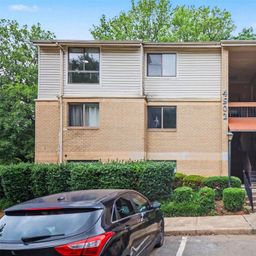 4902 Spring Lake Drive