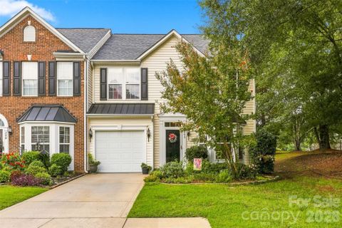 206 Horizon Circle pending home in Sunset Point Townhomes, Rock Hill, SC
