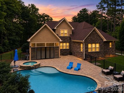 7261 Bay Ridge Drive active home in Pebble Bay, Denver, NC