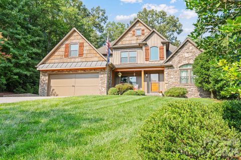 2214 Flanagan Drive pending home in Piper Ridge, Lenoir, NC