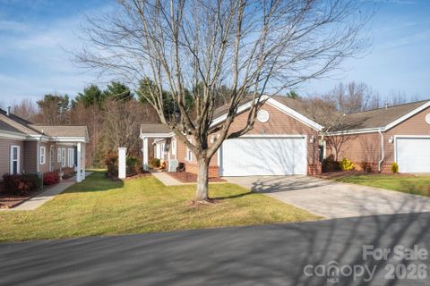 Homes in Brigadoon, Candler