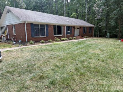 Homes in Chestnut Lake, Charlotte