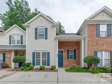9128 Treyburn Drive active home in Towne Meadows At Treyburn, Charlotte, NC