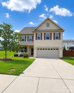 119 Gilden Way active home in Curtis Pond, Mooresville, NC