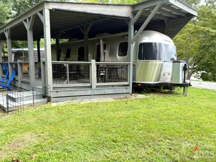 30 Aqua Vista Loop active home in Dogwood Lakes, Waynesville, NC