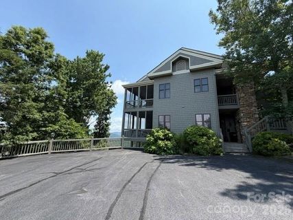 81 Stoney Falls Loop active home in Mountain Air, Burnsville, NC