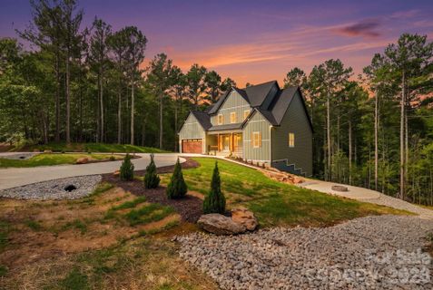 2189 Lighthouse Lane active home in Paradise Harbor, Connelly Springs, NC