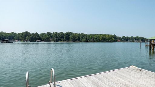 Homes in Catalina Cove, Mooresville