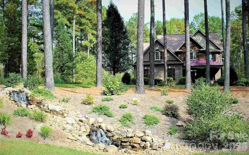 5542 Bridgewater Drive sold home in Anchors Landing, Granite Falls, NC