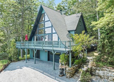 350 Quail Ridge Drive active home in Laurel Heights, Maggie Valley, NC