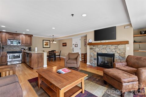 413 Bowling Park Road active home in Residences At Biltmore, Asheville, NC