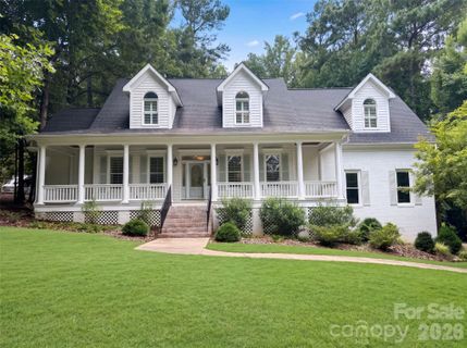480 Robinson Road active home in Robinson Woods, Mooresville, NC