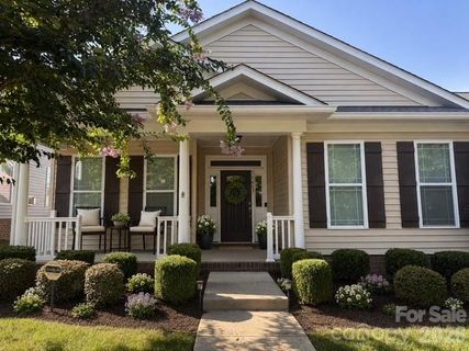 11607 Meetinghouse Drive active home in Baileys Glen, Cornelius, NC