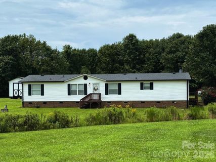 A home in Oak Grove, Mocksville