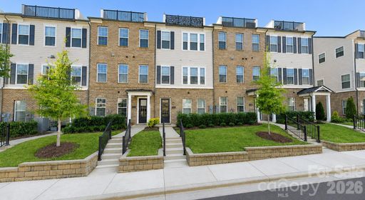 2526 Kenmore Avenue active home in Elizabeth, Charlotte, NC