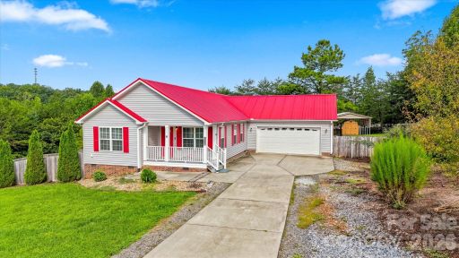 4262 Quarry Drive active home in Rocky Creek, Morganton, NC
