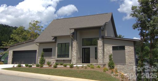 47 Versailles Lane active home in Thoms Estate, Asheville, NC