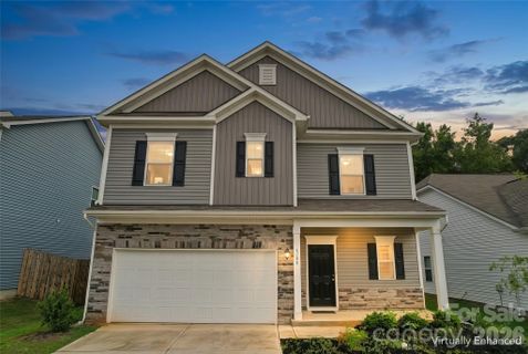 6100 Gala Lane active home in Orchard Creek, Charlotte, NC
