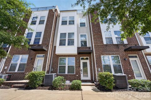 Homes in Parkwood Square, Charlotte