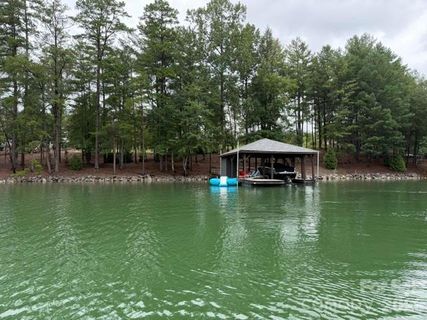 3089 W Moonlight Place active home in Waters Edge, Morganton, NC