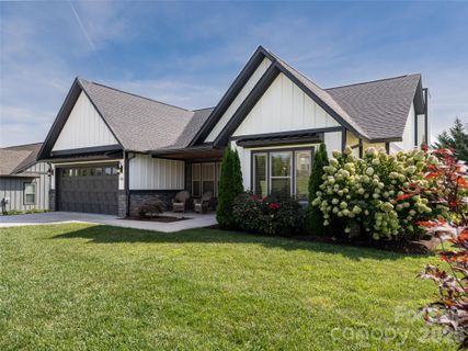 46 Solomia Drive active home in Mills River Crossing, Mills River, NC
